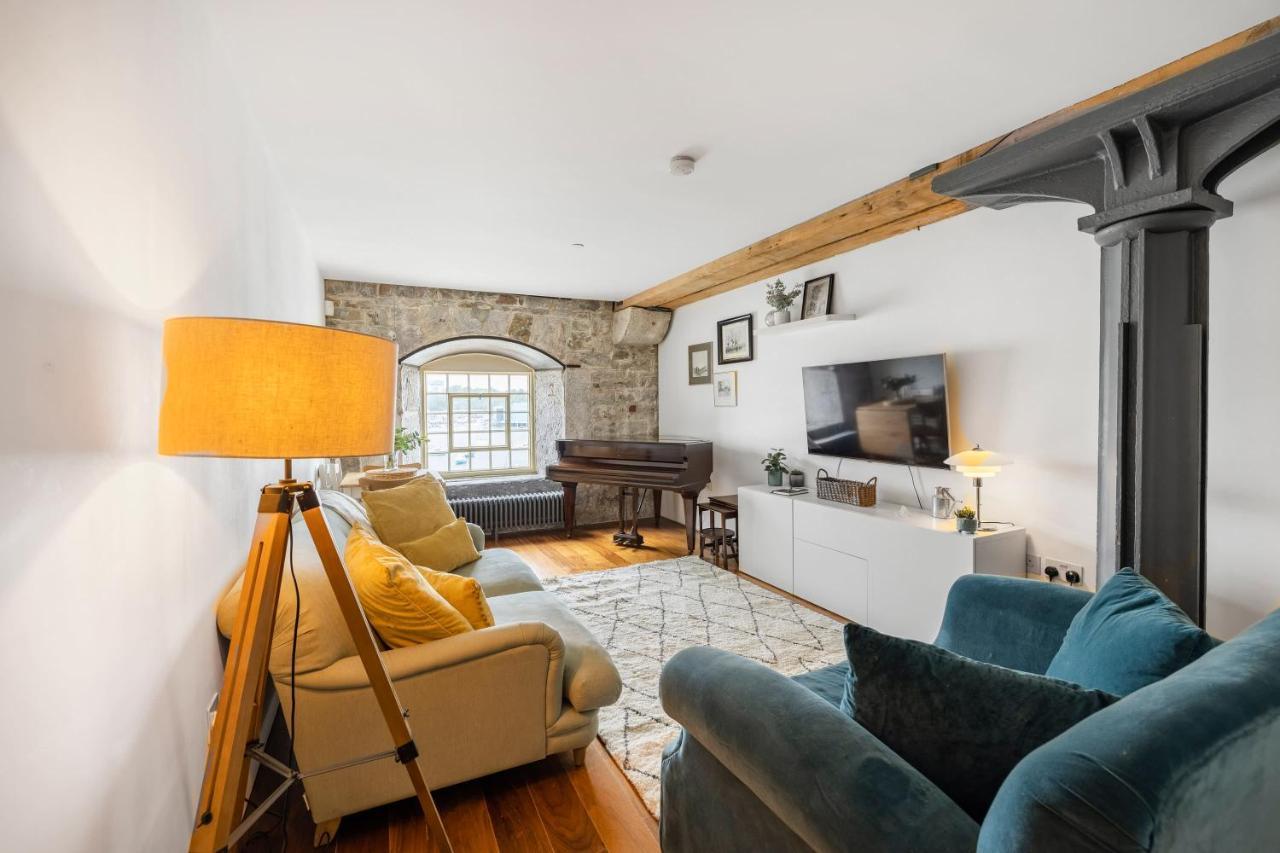 Luxury 2 Bed Apartment In Historic Royal William Yard Plymouth Exteriér fotografie