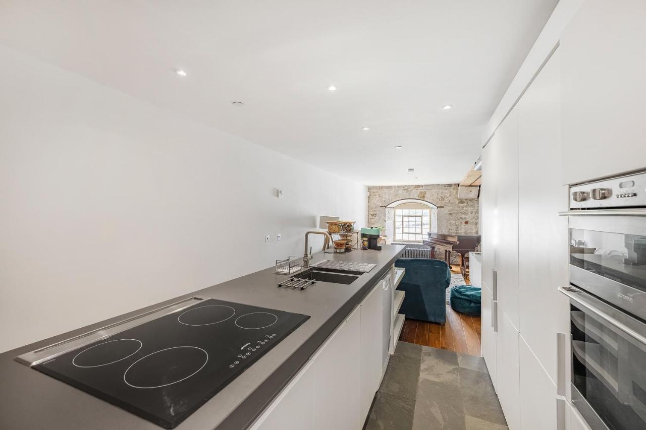 Luxury 2 Bed Apartment In Historic Royal William Yard Plymouth Exteriér fotografie
